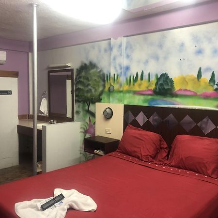The Bakadeer Inn Kota Belize Bagian luar foto