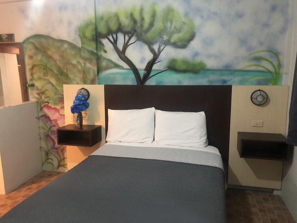 The Bakadeer Inn Kota Belize Bagian luar foto